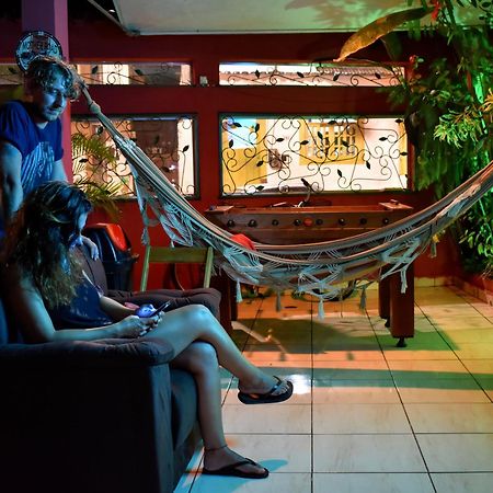 Leo'S Clan Beach Hostel Araquari Exteriér fotografie